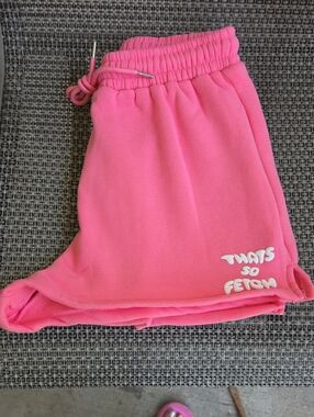 NWT! Thats So Fetch!, Salmon coral pink,thick,Very Nice quality! Short.